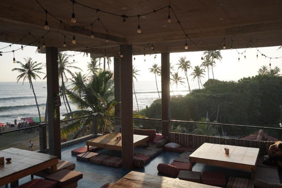 Funky Sol - Sunset Rooftop Bar, Hotel & Restaurant فيليغاما المظهر الخارجي الصورة