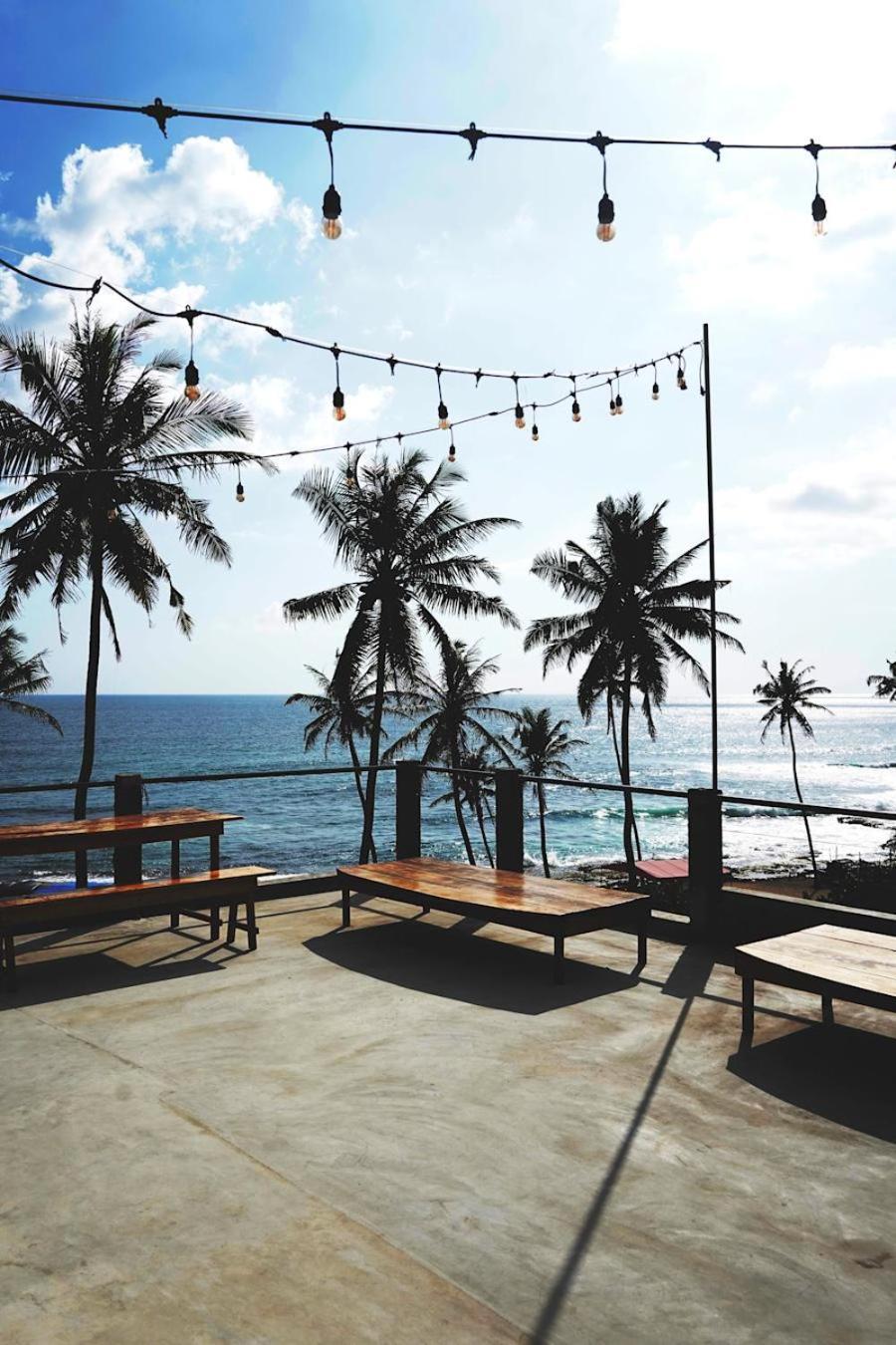 Funky Sol - Sunset Rooftop Bar, Hotel & Restaurant فيليغاما المظهر الخارجي الصورة